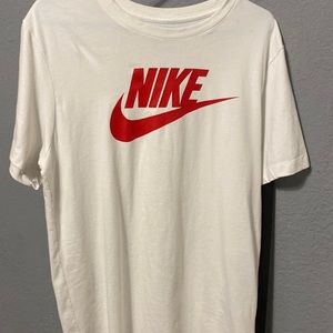 Nike t shirt